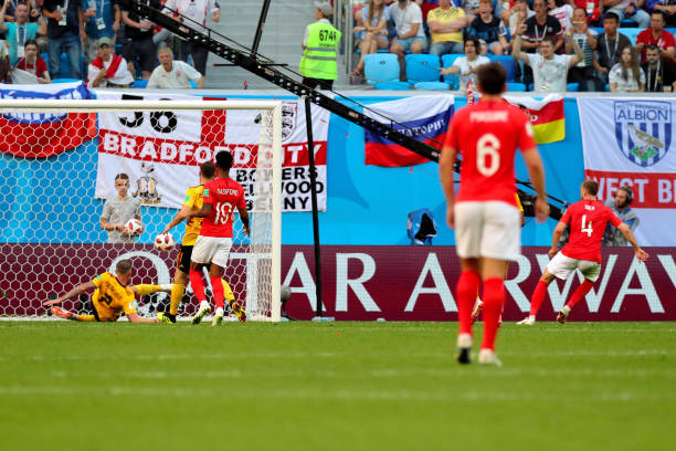 人为国王打 人为国王打